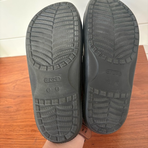 Crocs Classic Crocs Black V2 Slides Sandals Unisex Jibbitz Charms W 8 M 6 Comfy - Picture 8 of 9